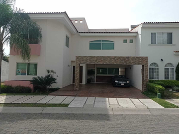 Casa en venta en Condominio San Jose del Tajo, condominio los Álamos 1