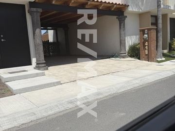 CASA VENTA PUERTA REAL