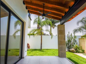 Casa en Fraccionamiento Paraíso Country Club