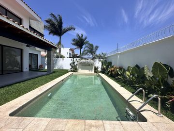 Casa en Fraccionamiento Paraíso Country Club