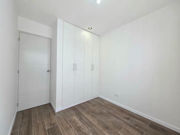 Venta de Dúplex de 178 m² – Vista a la ciudad, terraza, 2 cocheras y depósito