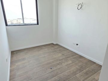 Venta de Dúplex amplio, iluminado y con vista a la ciudad