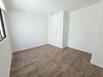 Venta de Dúplex amplio, iluminado y con vista a la ciudad