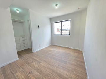 Venta de Dúplex amplio, iluminado y con vista a la ciudad