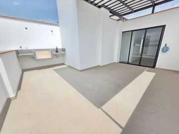 Venta de Dúplex amplio, iluminado y con vista a la ciudad