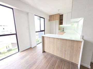 Venta de Dúplex amplio, iluminado y con vista a la ciudad