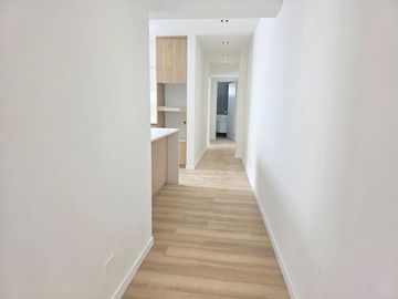 Venta de Moderno Dúplex con Vista a la Calle