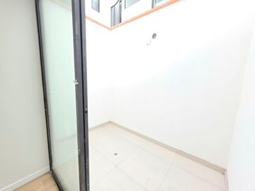 Se Vende Moderno Dúplex en primer piso – 135 m²