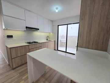 Se Vende Moderno Dúplex en primer piso – 135 m²