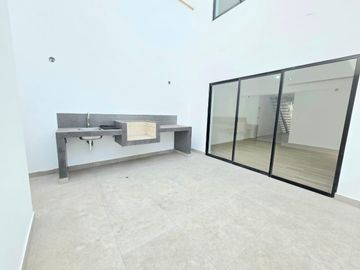 Se Vende Moderno Dúplex en primer piso – 135 m²