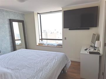 VISTA al MAR y la CIUDAD con GYM, PISCINA, JACUZZI, etc y CERCA a TODO!