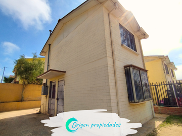 Acogedora e independiente casa. Altos de Zañartu, El Quisco