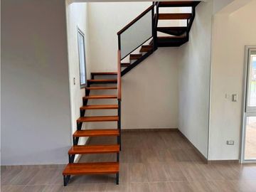 VENTA CASA EN MAYU SUMAJ LOMAS DEL REY BARRIO CERRADO