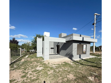 VENTA CASA EN PH FINANCIADA 2 DORMITORIOS VILLA SANTA CRUZ DEL LAGO