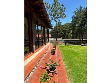 Finca en Quinta Andrea, Huasca de Ocampo Hidalgo. casi 1 ha.