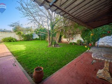 CASA VENTA FLORENCIO VARELA 3 DORMITORIOS PARQUE