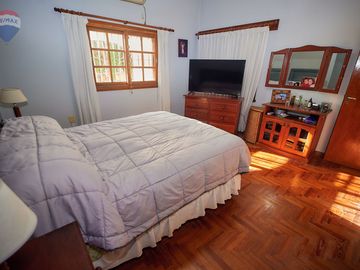 CASA VENTA FLORENCIO VARELA 3 DORMITORIOS PARQUE