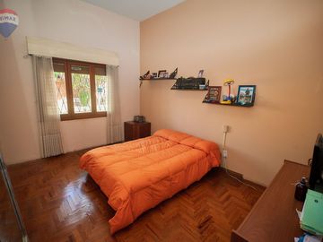 CASA VENTA FLORENCIO VARELA 3 DORMITORIOS PARQUE