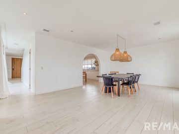 VENTA CASA 6 AMBIENTES EN PUERTOS DEL LAGO
