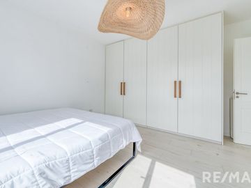 VENTA CASA 6 AMBIENTES EN PUERTOS DEL LAGO