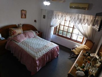 Casa Morón 4 amb mas quincho pileta terrazagaraje