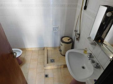 Casa Morón 4 amb mas quincho pileta terrazagaraje