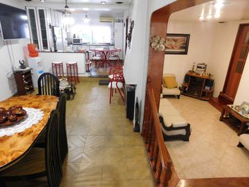 Casa Morón 4 amb mas quincho pileta terrazagaraje