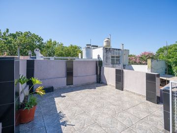 Venta Ph 3 amb Flores -Terraza Sin expensas
