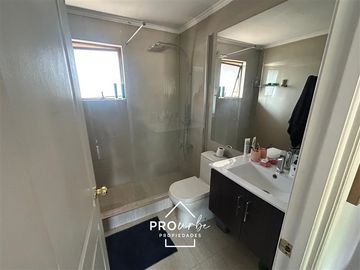 Casa en Venta en Los Presidentes / Clínica Las Condes Peñalolen / Condominio Los Parques