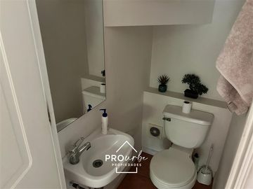 Casa en Venta en Los Presidentes / Clínica Las Condes Peñalolen / Condominio Los Parques