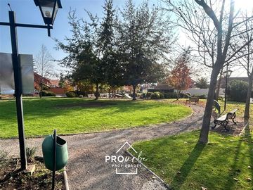Casa en Venta en Los Presidentes / Clínica Las Condes Peñalolen / Condominio Los Parques