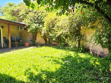 VENTA CASA 5 AMBIENTES HAEDO FINANCIA PERMUTA