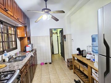 VENTA CASA 5 AMBIENTES HAEDO FINANCIA PERMUTA