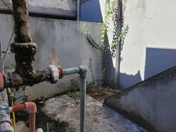 CASA EN VENTA FORENCIO VARELA, MAS LOCAL
