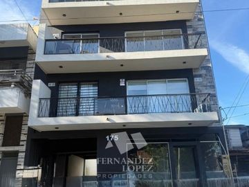 Piso en venta en Bernal Centro