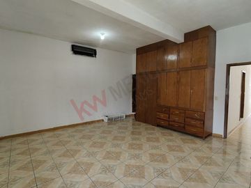 Casa en venta a 5 cuadras del parque central de Berriozabal