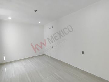 Casa en Pre-venta en Fracc. El Diamante, ubicada al sur poniente de Tuxtla Gtz.