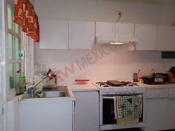 Casa en venta en privada cerrada en El Fracc. El Diamante.