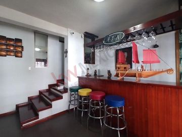 Casa en venta en privada cerrada en El Fracc. El Diamante.