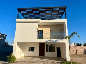 Casa en Venta en Altozano la Nueva Laguna, Gómez Palacio, Durango