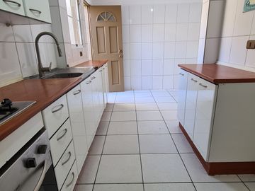 VENTA CASA  3 DORM VALLE LO CAMPINO