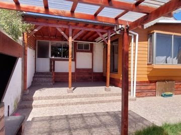 SE VENDE CASA EN CONSTITUCIÓN