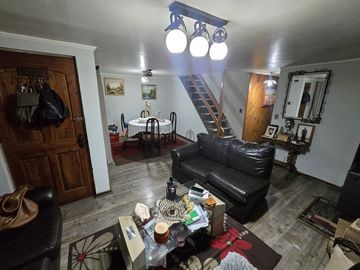 SE VENDE CASA EN CONSTITUCIÓN