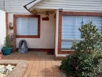 SE VENDE CASA EN CONSTITUCIÓN