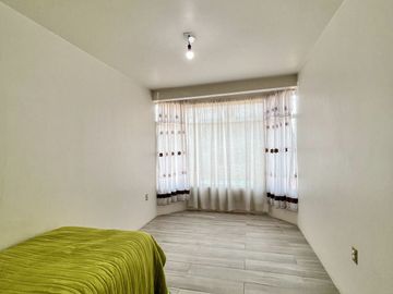 Venta de Casa Amplia en Santa María Guadalupe Las Torres, Cuautitlán Izcalli