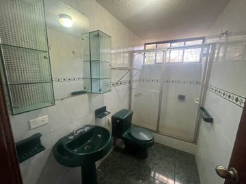 Venta de casa Tumbaco