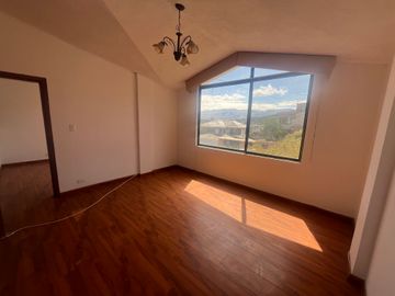 Venta de casa Tumbaco