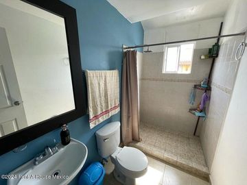 Casa en Venta en Tecámac, Real Granada NC. 24-2649