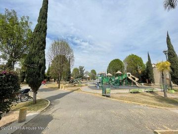 Casa en Venta en Tecámac, Real Granada NC. 24-2649