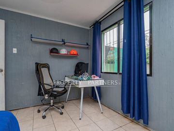 Crea tu hogar soñado!!! Casa con un gran potencial bajo valor de mercado!!!